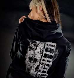 Hyraw zip femme death hoodie.