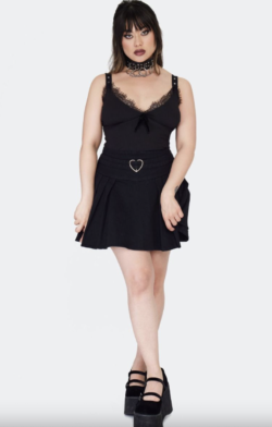 jawbreaker heart buckles pleated skirt.