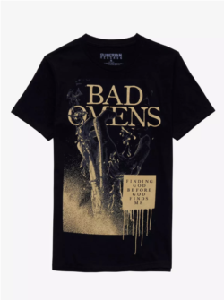 bad omens finding god before god finds me t-shirt.